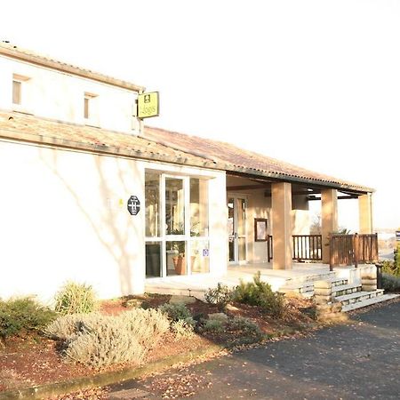 Logis Hotel Les 3 Marchands Bressuire Dış mekan fotoğraf
